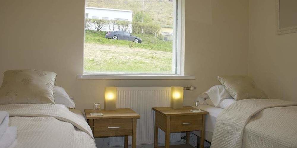 Comfy Guesthouse Westfjords Sudureyri ภายนอก รูปภาพ