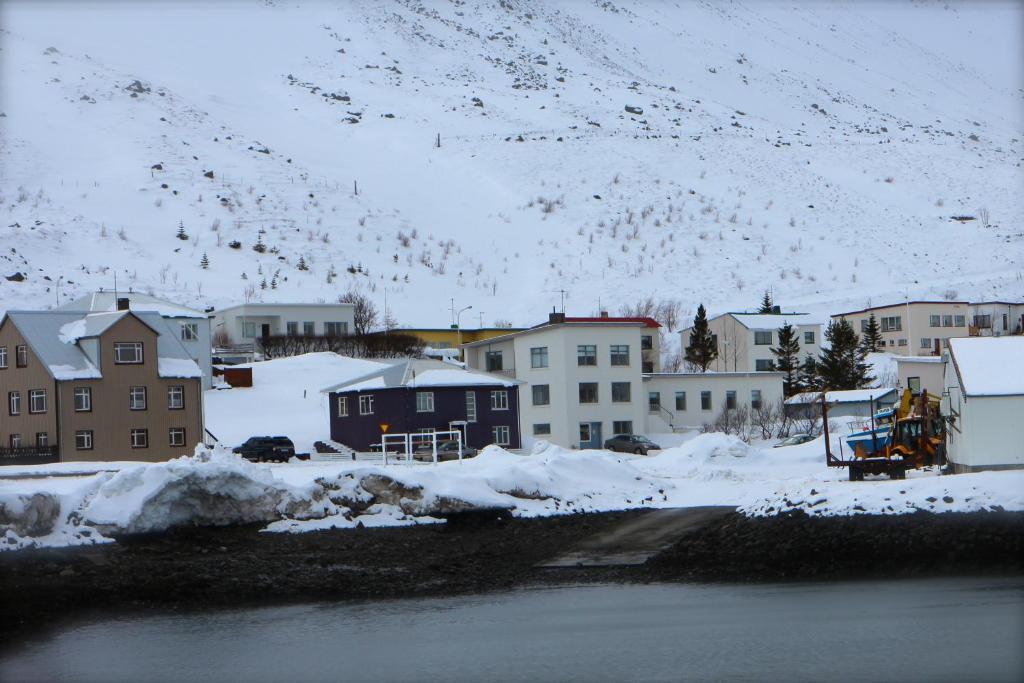 Comfy Guesthouse Westfjords Sudureyri ภายนอก รูปภาพ