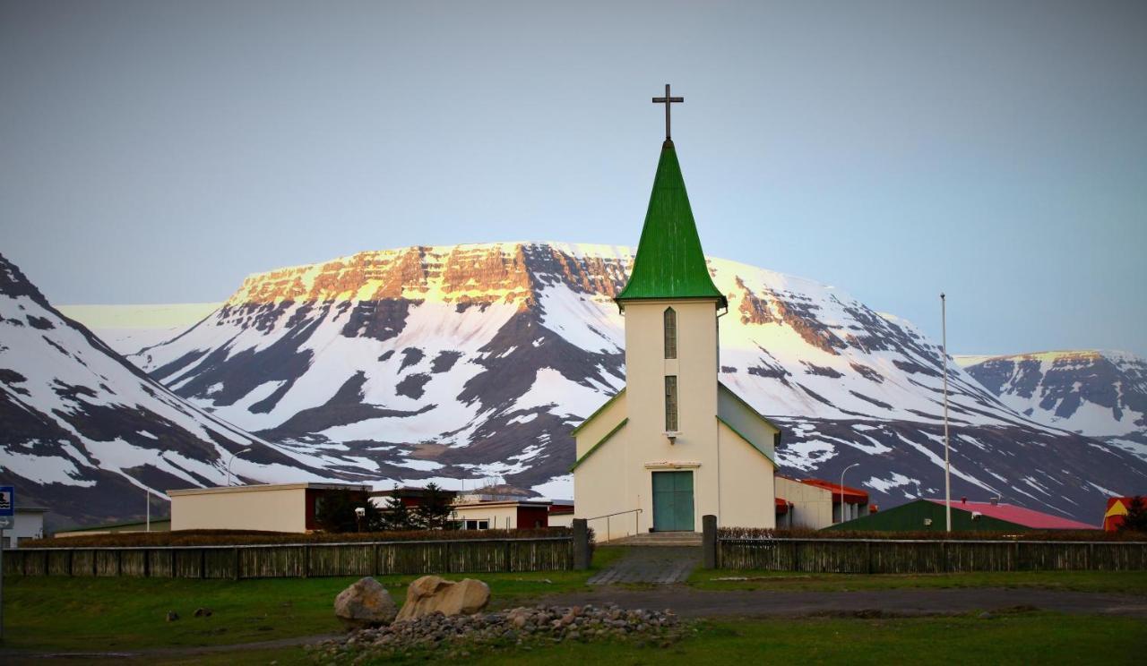 Comfy Guesthouse Westfjords Sudureyri ภายนอก รูปภาพ